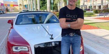 Bill Kneebusch, as a top business coach, consultant, and entrepreneur, charts a success story with his company Blacklist Consulting.