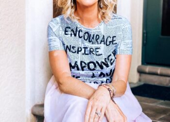 Business Titaness Pam Sowder is the Master of her Own Journey, and She Guides Others on How to Become Successful Too