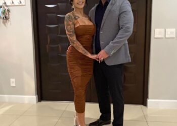 Corina Curatola Created her own Wealth and Career Path, and she’s Doing It For the Pure Joy of Helping Others.