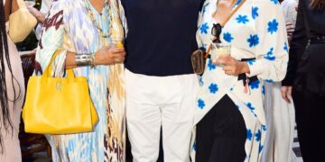 ELLE Stylistic layout AND RALPH LAUREN Observe THE 2022 Elite IN A MILAN PALAZZO