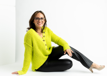 Enlightening lives with her compelling writing, author Rosa L. Antonini gears up to release her book’s workbook/planner and Spanish version