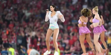 Dua Lipa refuses to perform at the 2022 World Cup and urges Qatar to uphold its promises on human rights