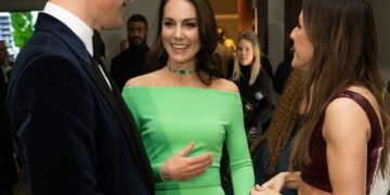 Ellie Goulding, who sang at their wedding, rejoins Prince William and Kate Middleton