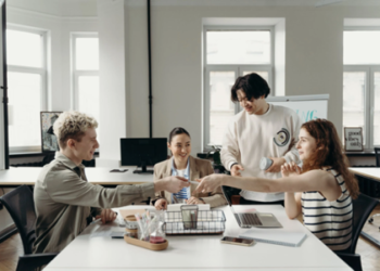 Unlocking the Benefits of Perlu Agency for Individuals and Businesses